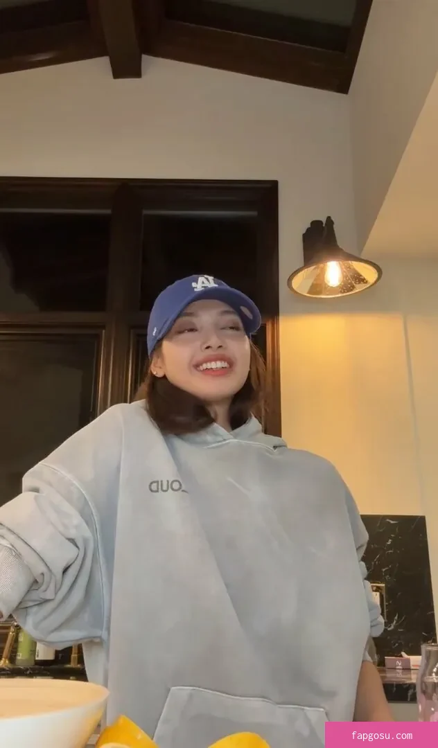 Lisa Blackpink