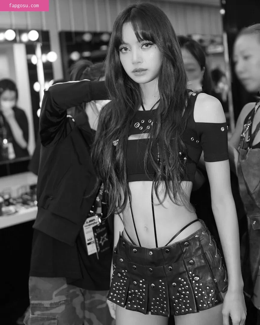Lisa Blackpink