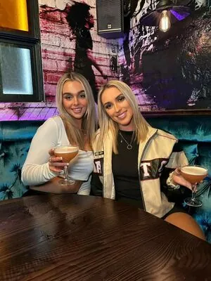 Lauren Day content
