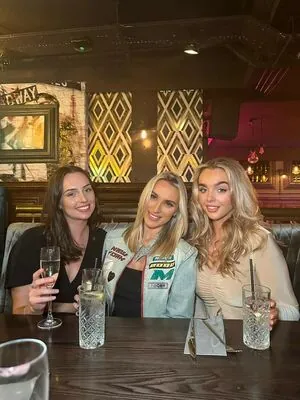Lauren Day content