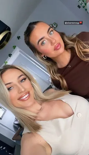 Lauren Day content