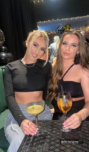 Lauren Day content