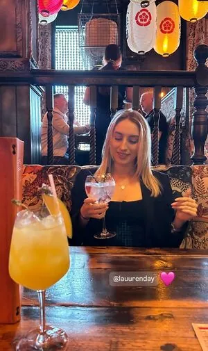 Lauren Day content