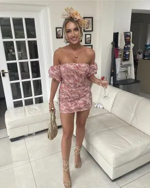 Lauren Day content