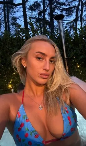 Lauren Day content