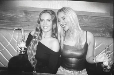 Lauren Day content