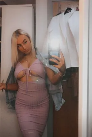 Lauren Day content