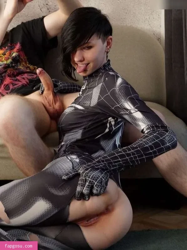 little_emo_kitten