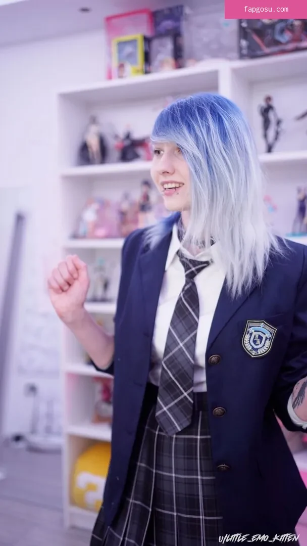 little_emo_kitten