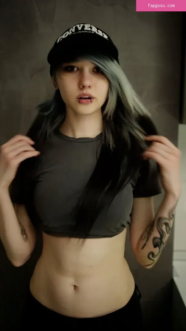 little_emo_kitten