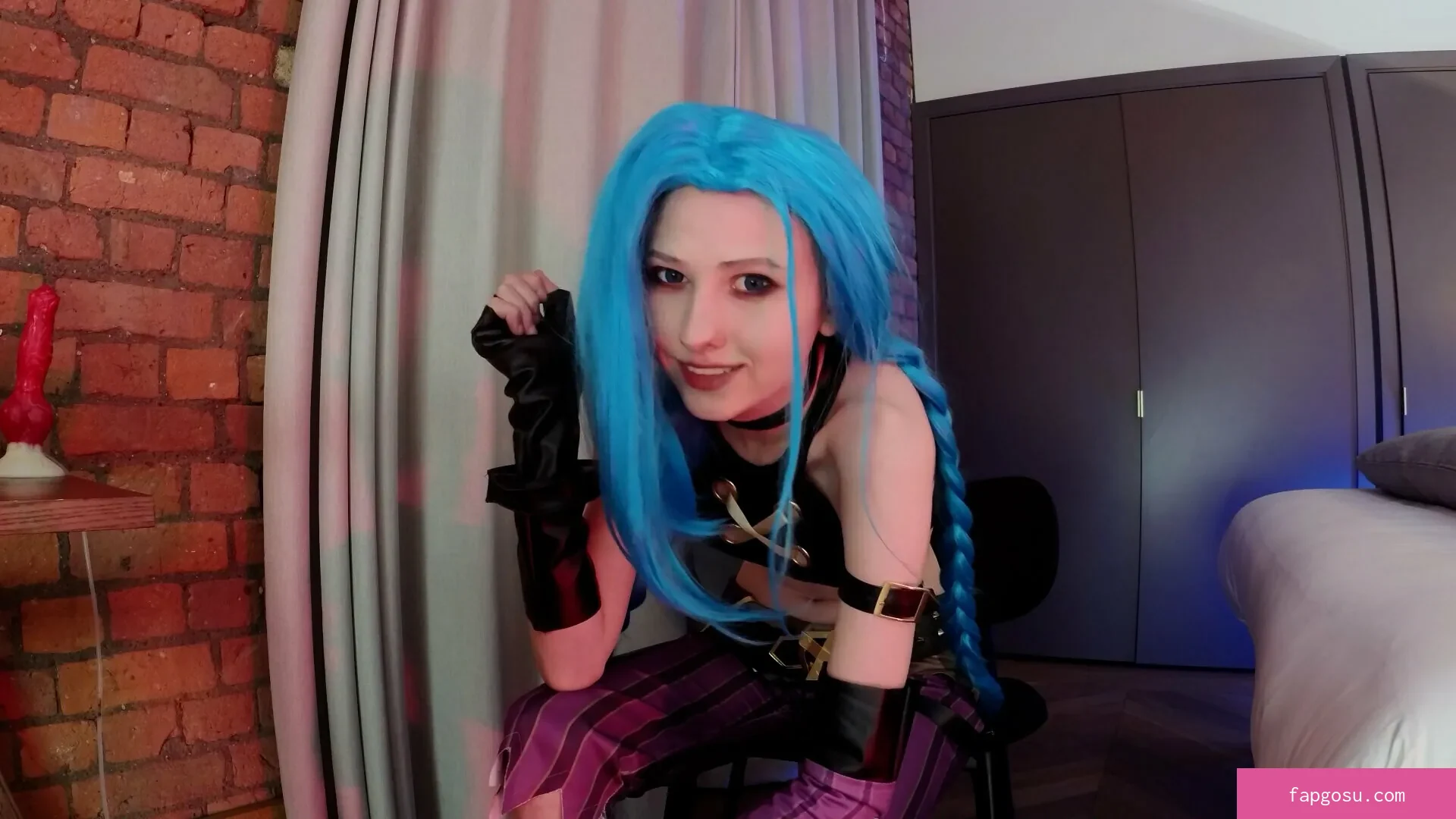 little_emo_kitten