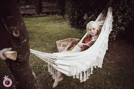 Lovita Fate content