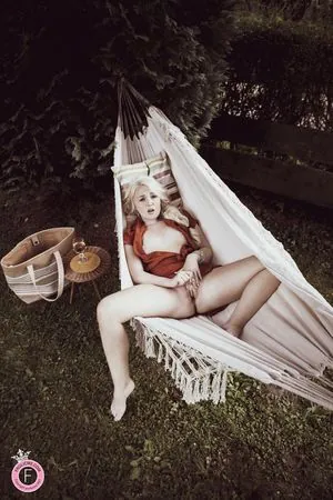 Lovita Fate content