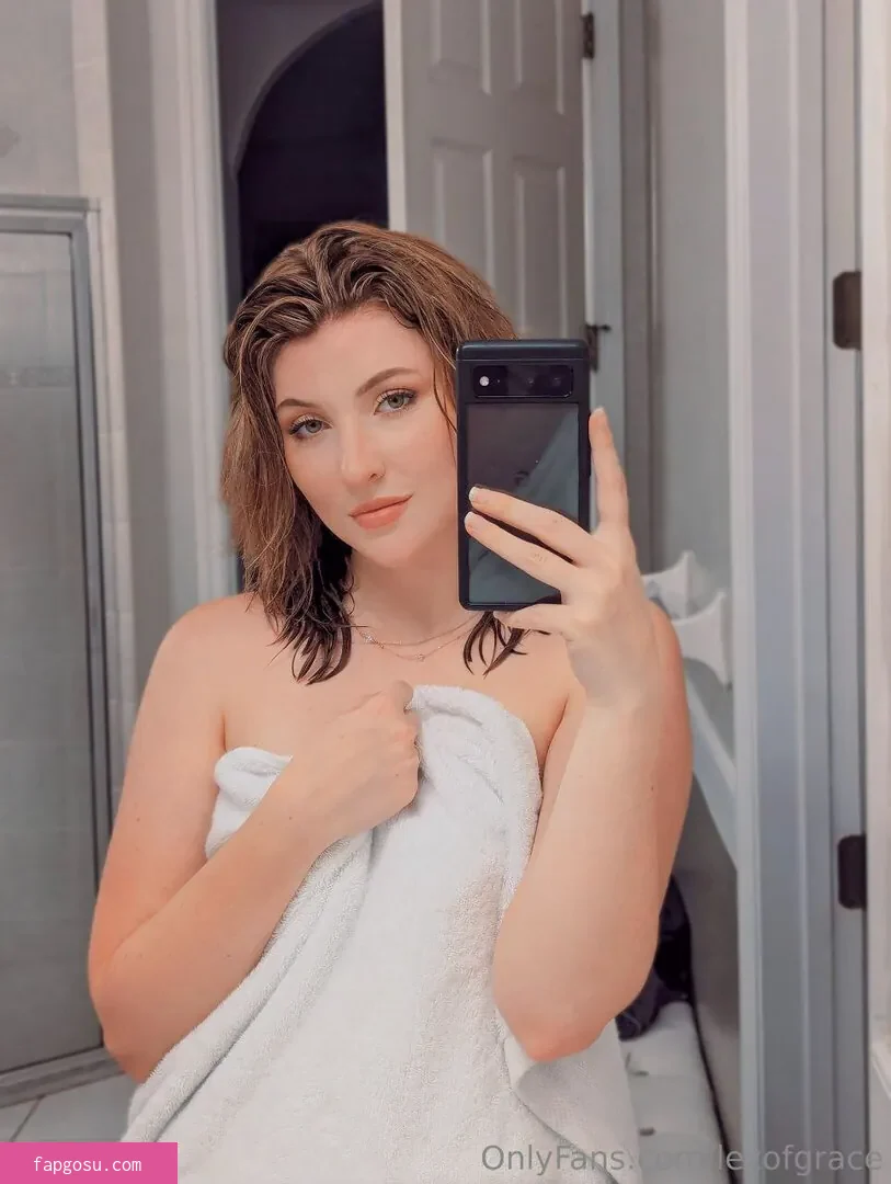 Lexus Grace Carlson