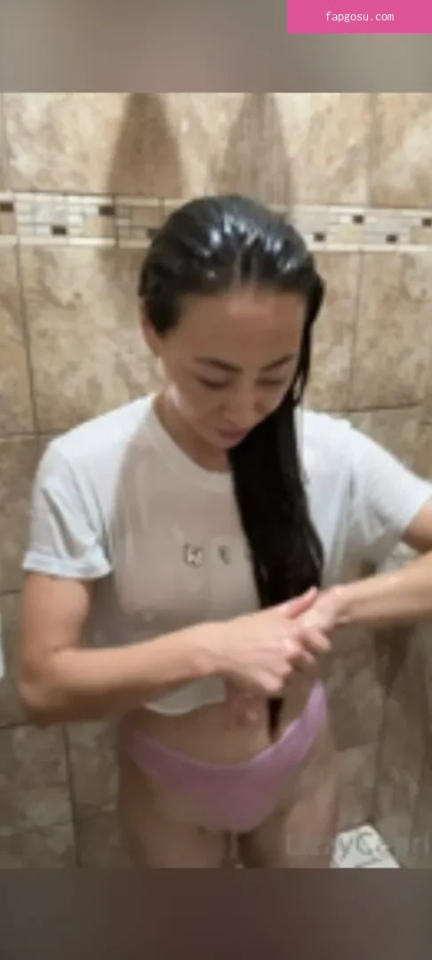 Lizzycapri