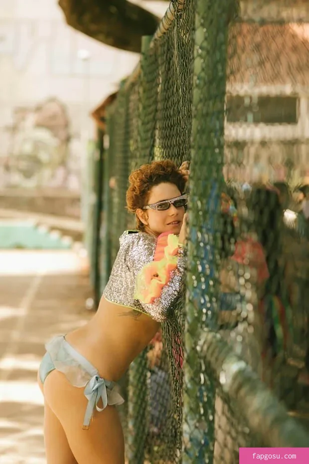 Leandra Leal