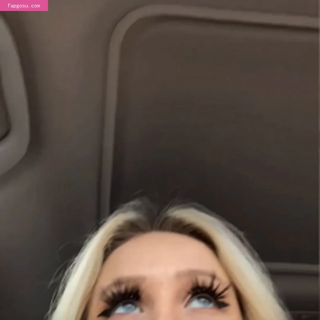 Lexi_Luv
