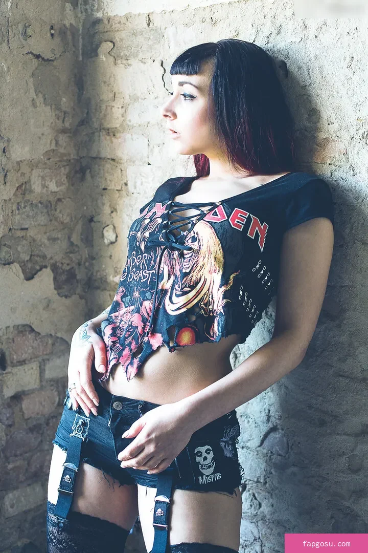 Leah Obscure