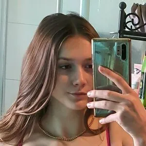 leni_official