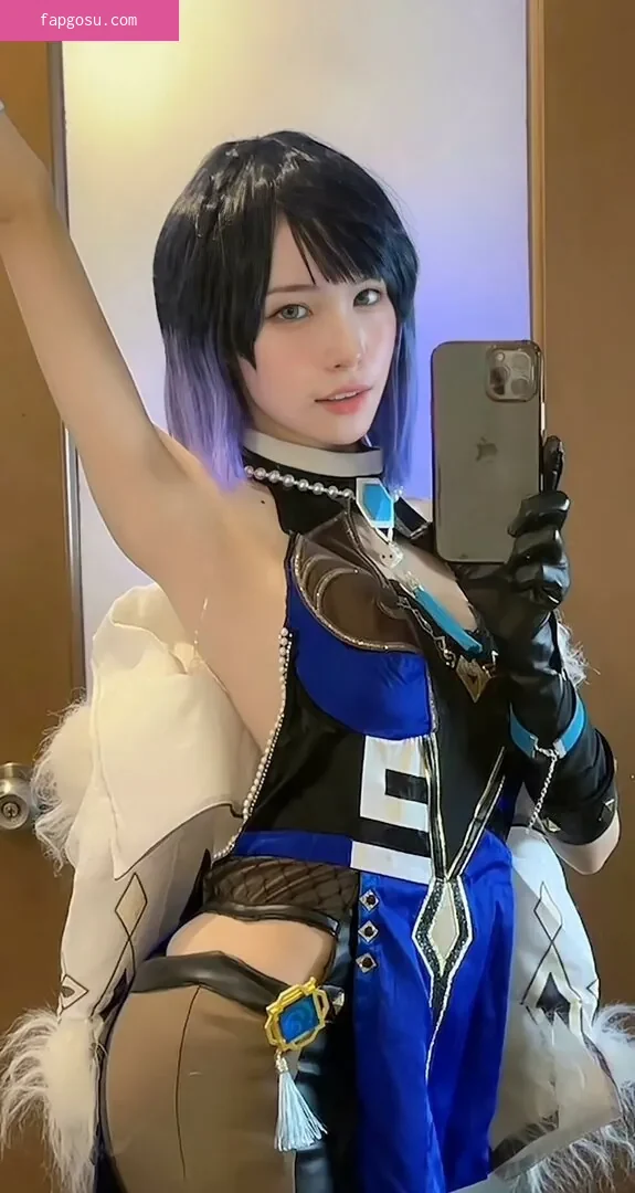Lolaaasaur