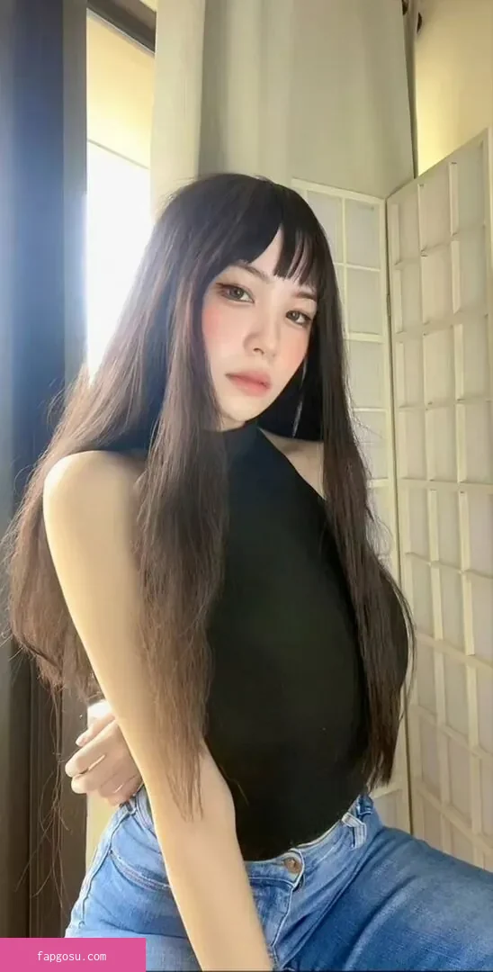 Lolaaasaur