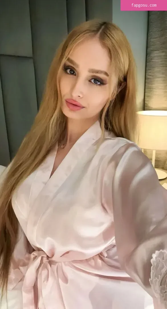 Lana Rose