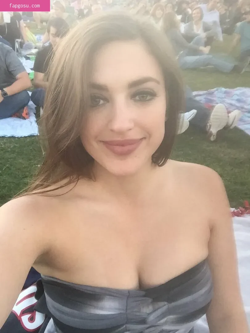 Lauren Russell
