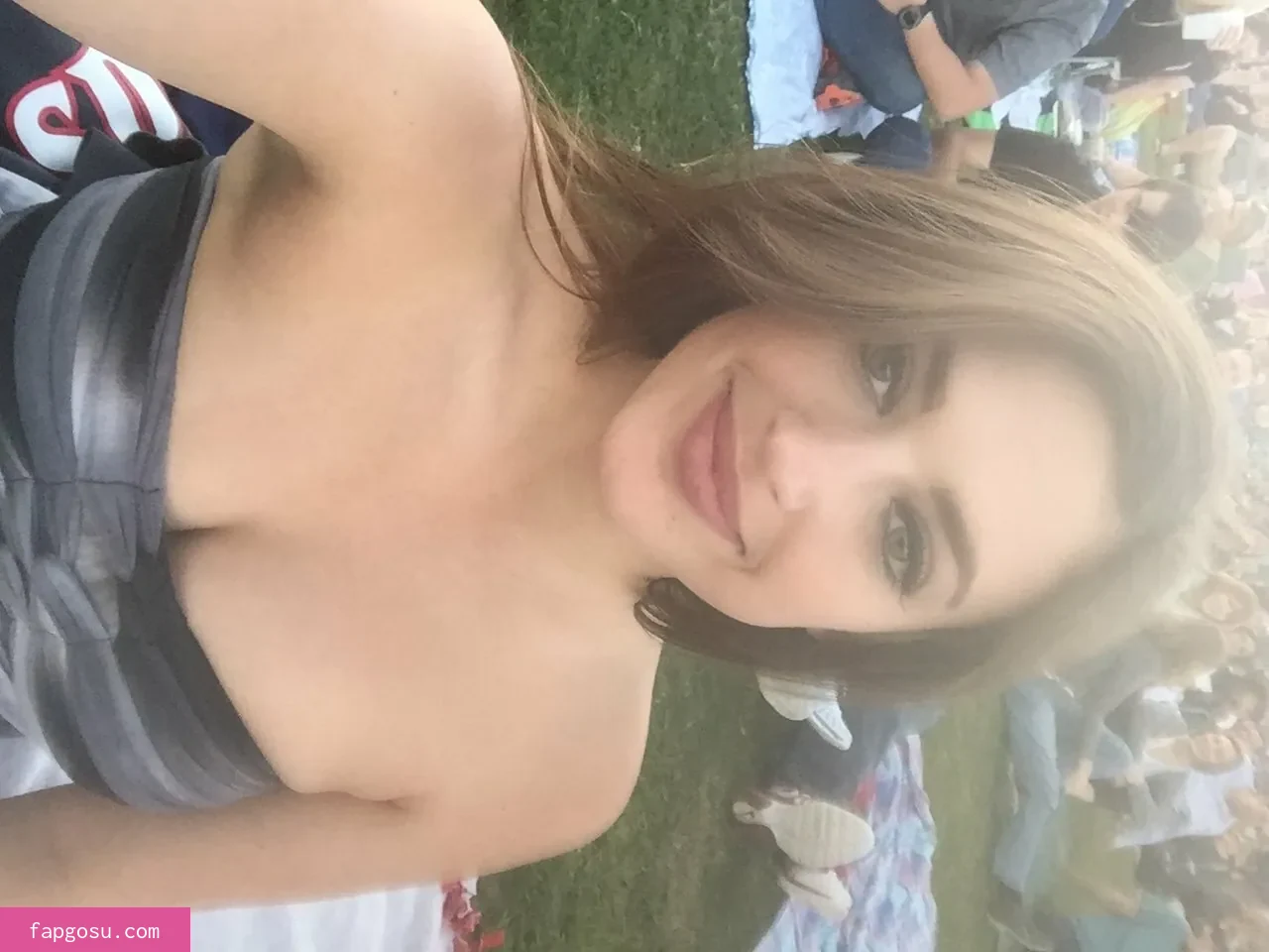 Lauren Russell
