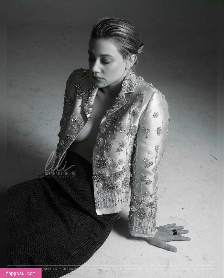 Lili Reinhart