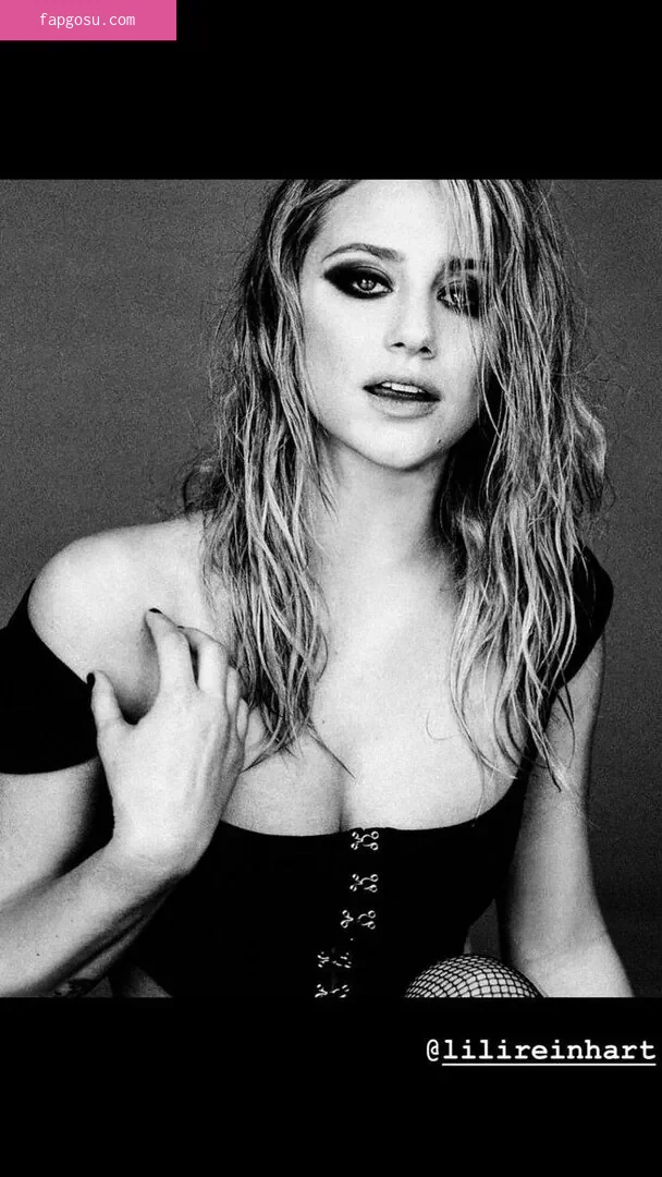 Lili Reinhart