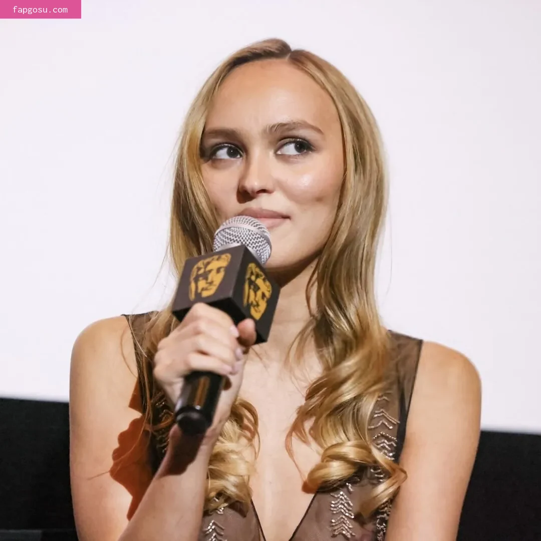 Lily-Rose Depp