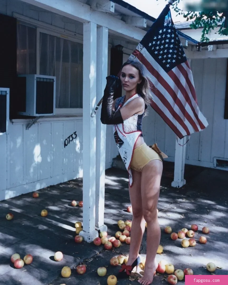 Lily-Rose Depp