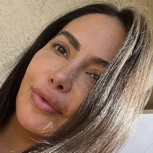 Lela Star