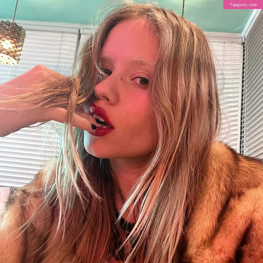 Lexee Smith