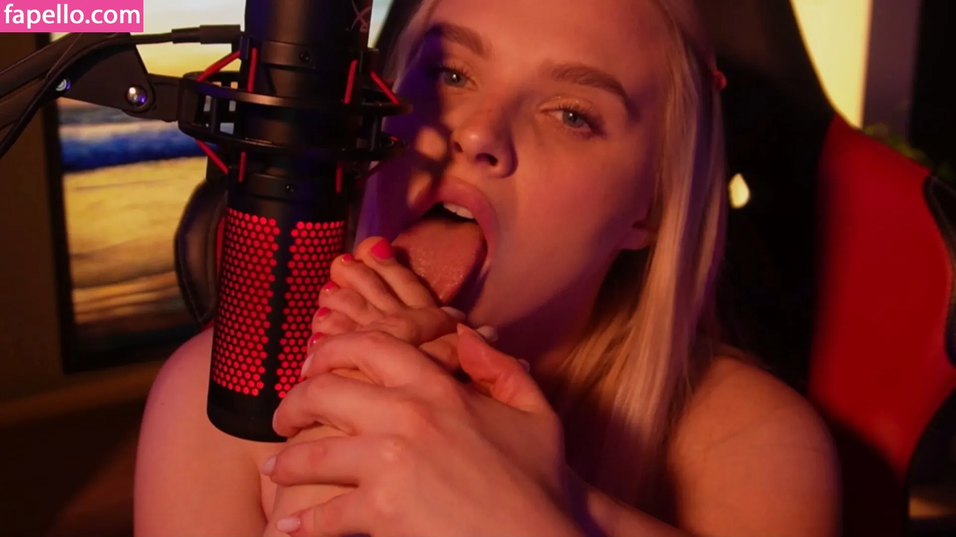 lexi_sexy1