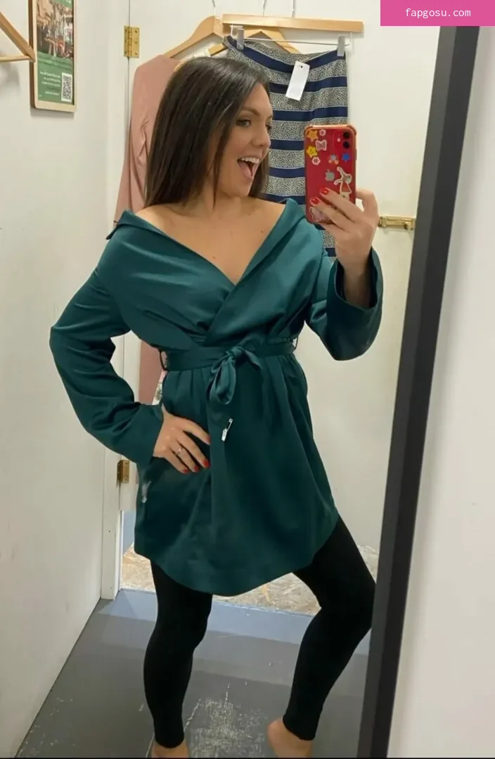 Laura Tobin