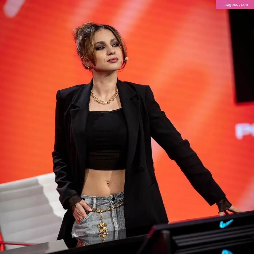 Laure Valée