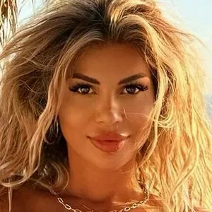 Luana Vjollca