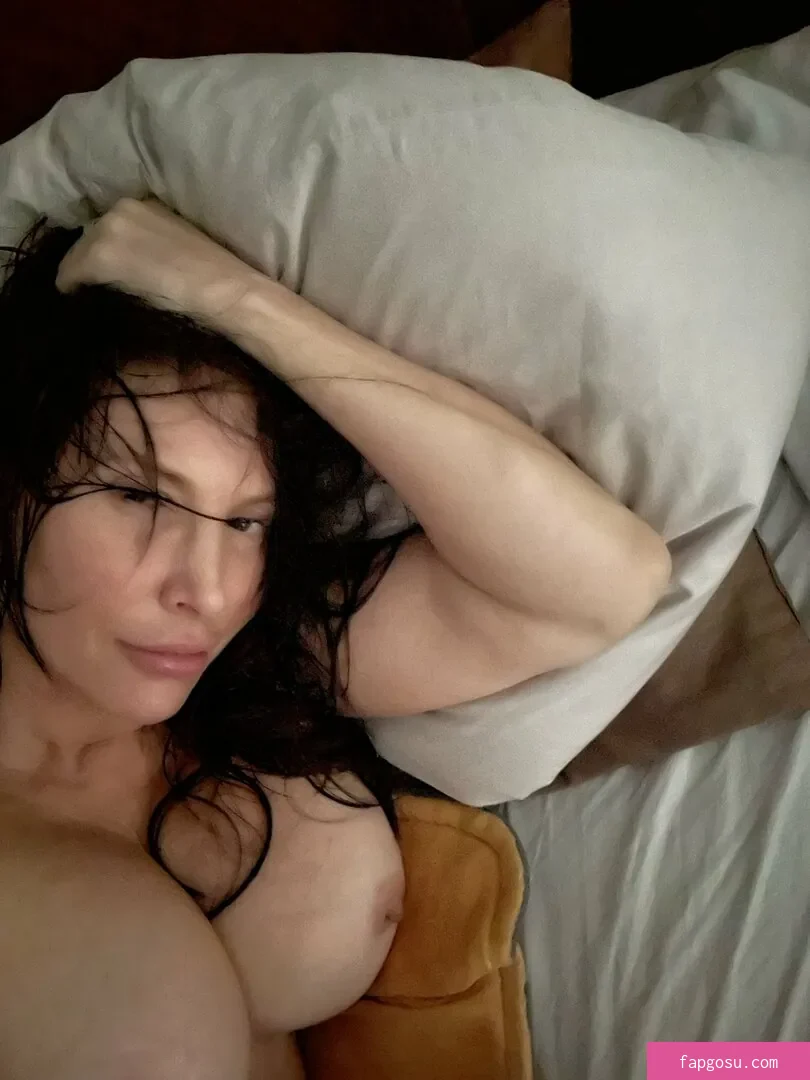 Lezley Zen