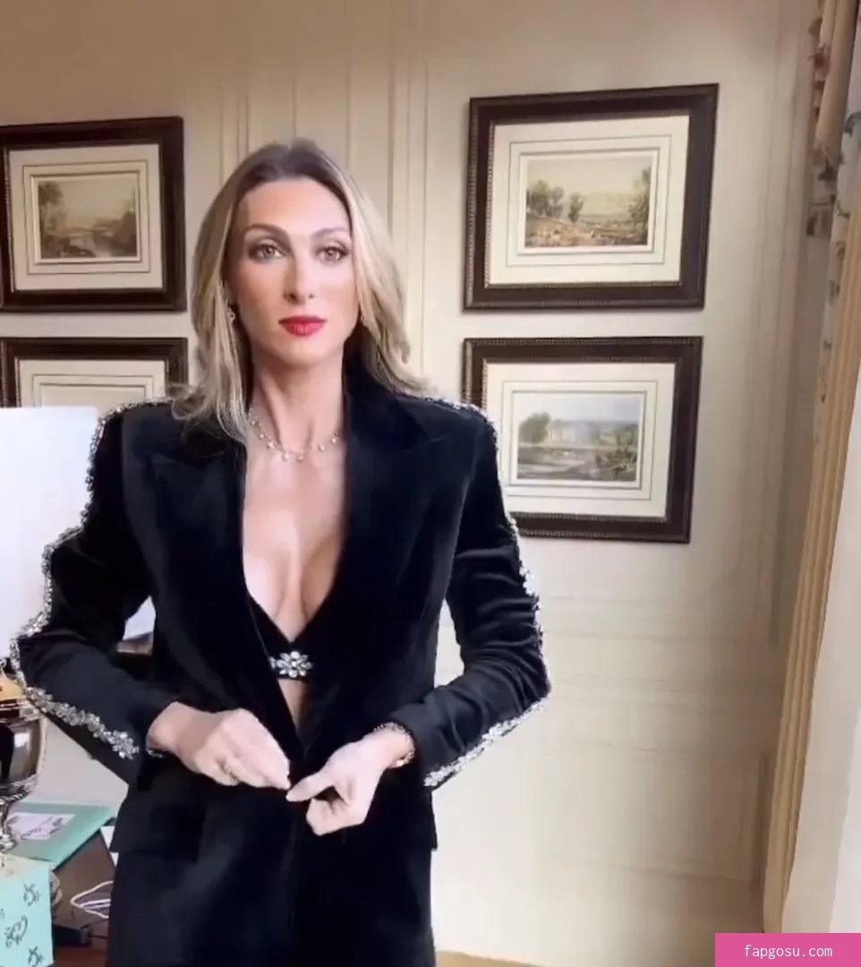 Luisa Zissman