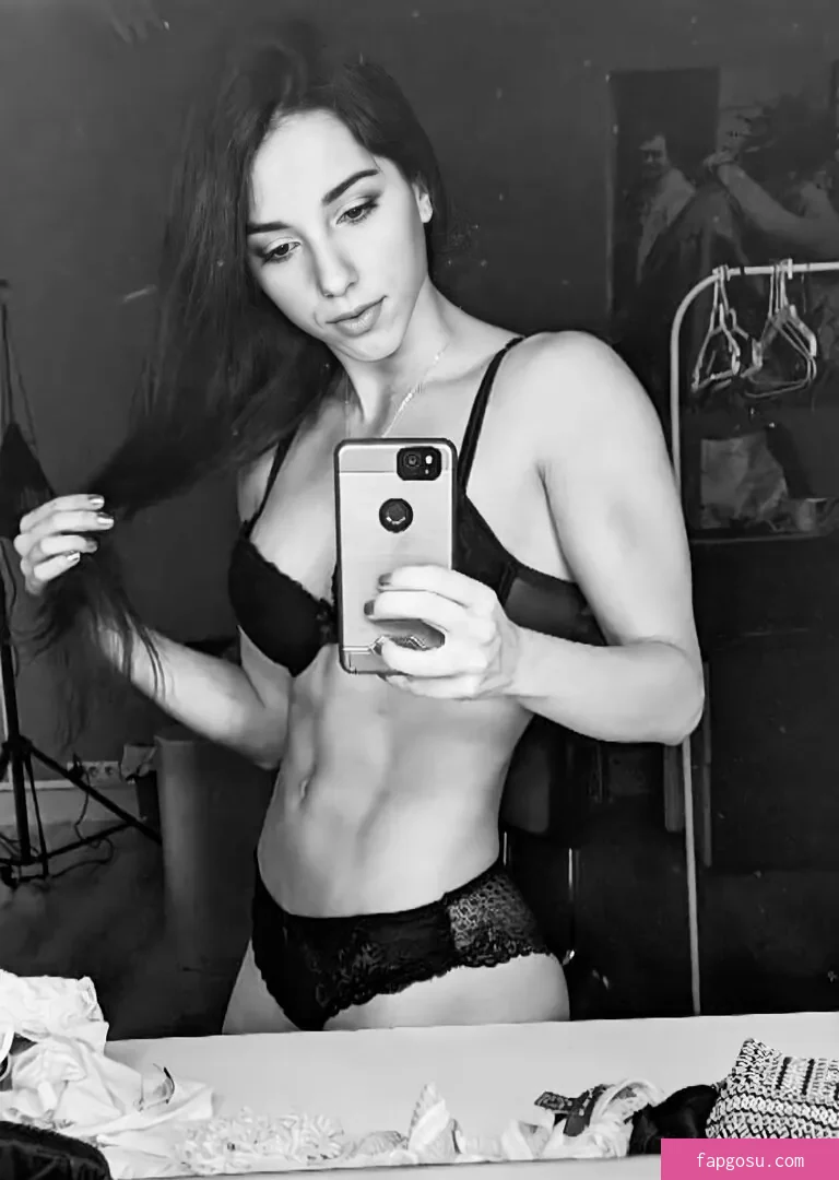 Maria Casas