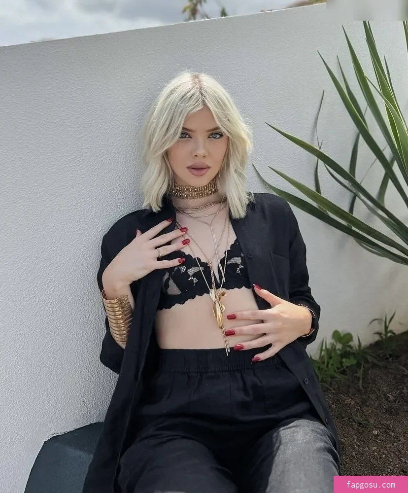 Melina Celine