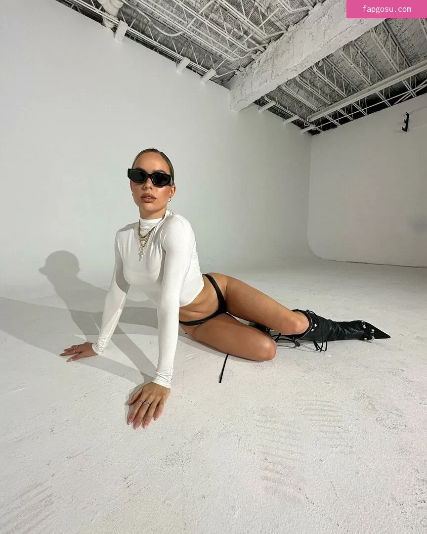 Maxxine Dupri