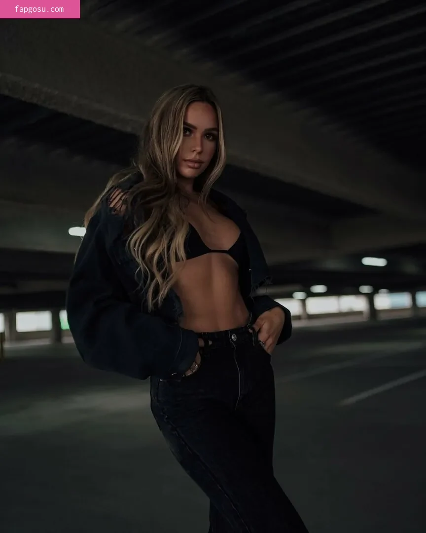 Maxxine Dupri