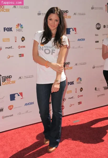 Minka Kelly
