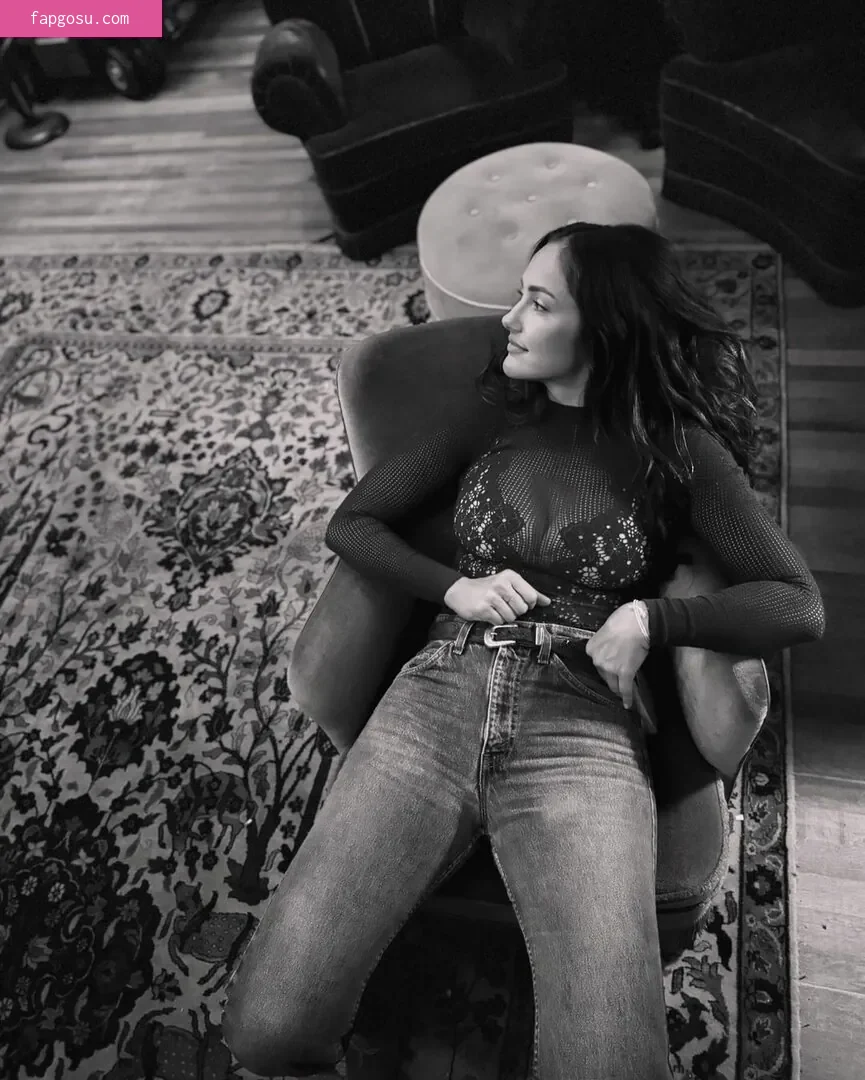 Minka Kelly