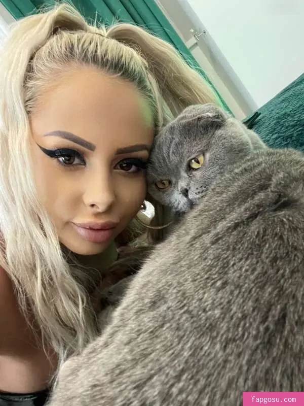 Melanie Lexxx