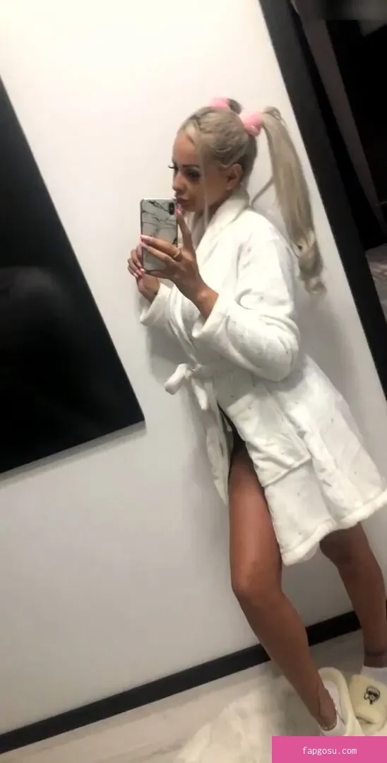 Melanie Lexxx
