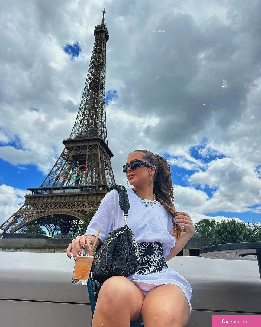 Mel Maia