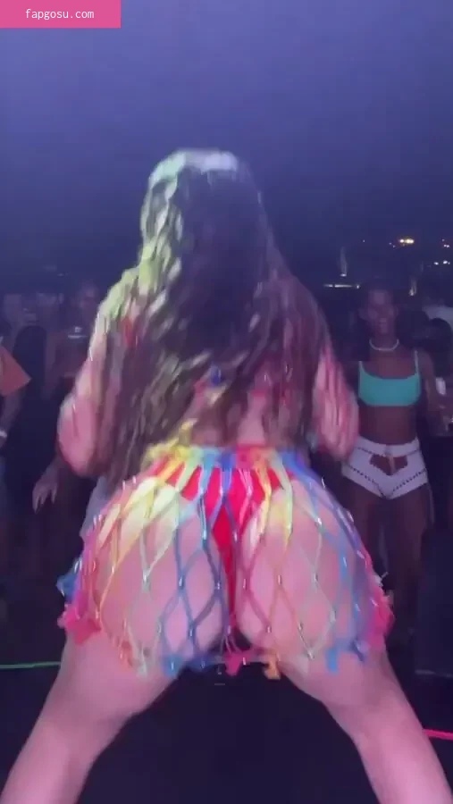 Mel Maia